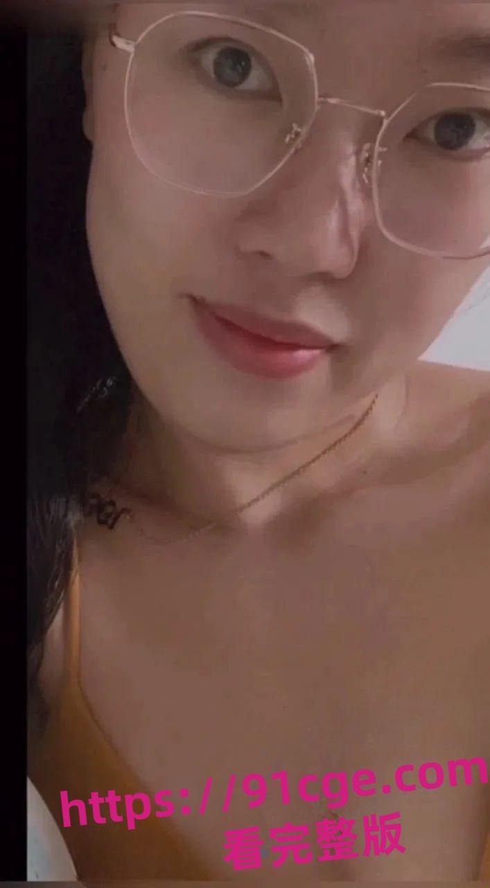 济南教师张雪出轨门事件“啊啊 快射我嘴里!-4