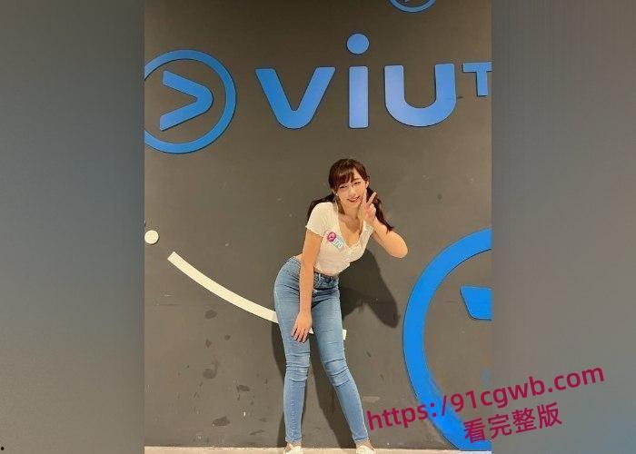 反差瑜伽女教练Ellie私教三部曲 台湾高颜值美人紧身运动装勾勒肥臀美腿 魅惑动作榨精无数-3