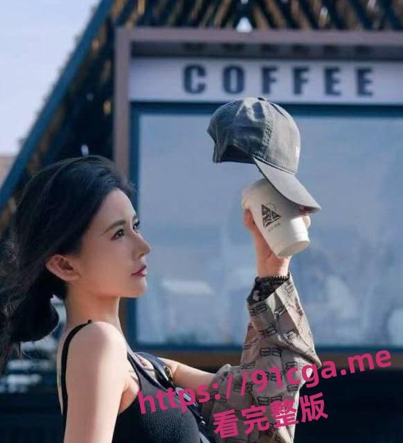 大哥狂刷刷600w都得不到的斗鱼知名女主播郁安楠塌房了 不雅视频流出！-3