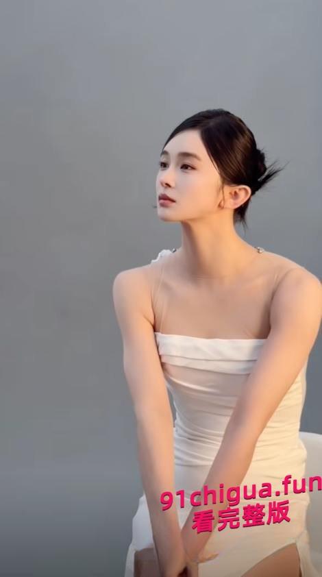 赵樱子被弟弟搂腰自曝怀孕三个月-1